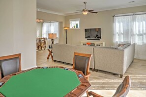 單棟房屋 (4 Bedrooms) | 內部