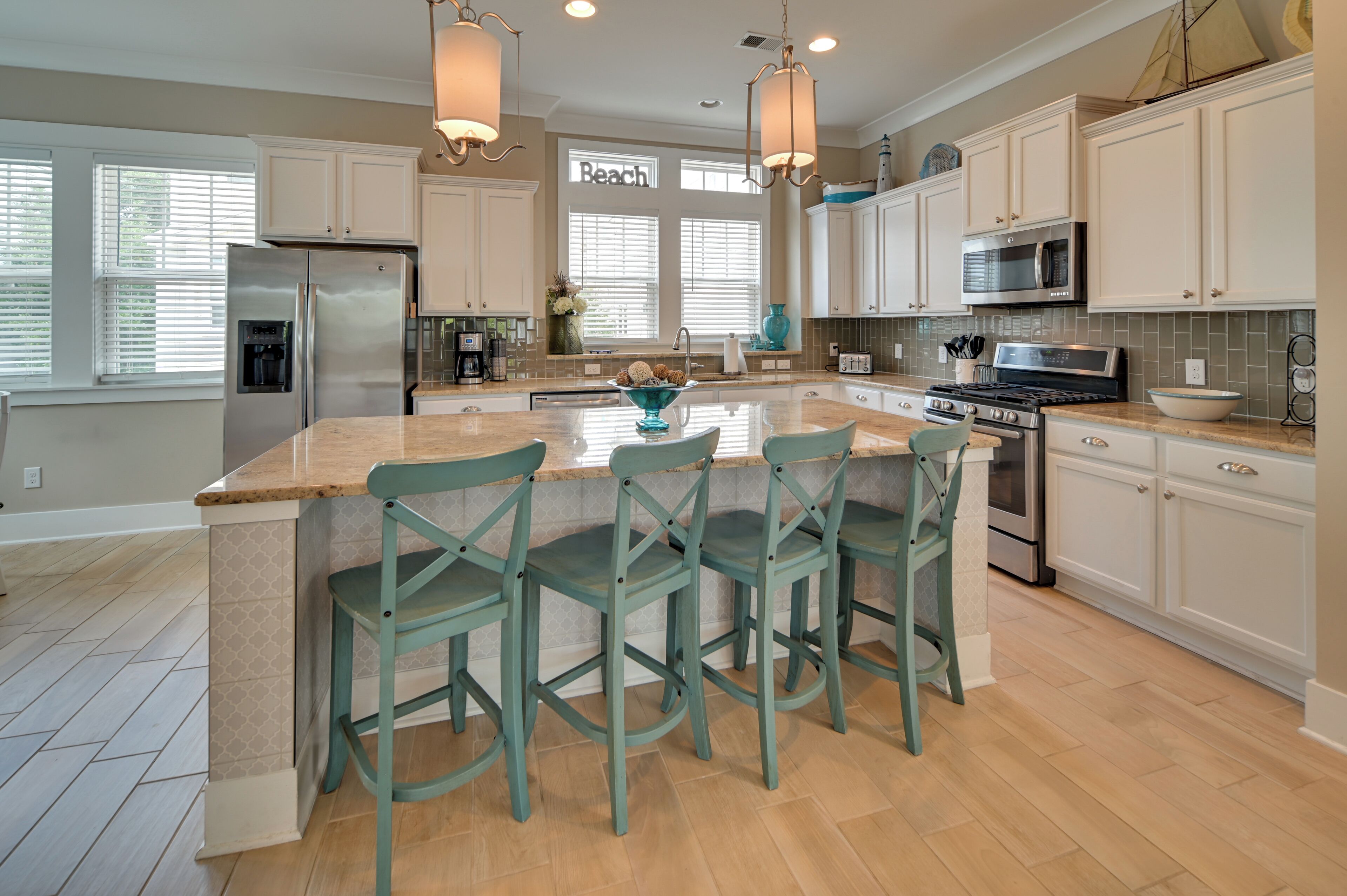 House (4 Bedrooms) | Interior