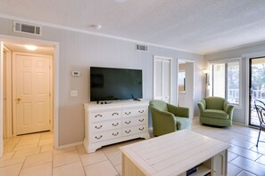 Apartment (2 Bedrooms) | Interior - Beachy Getaway w/ Balcony on Hilton Head Island! (Hilton Head Island)