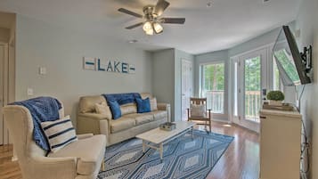 Apartment (2 Bedrooms) | Front of property