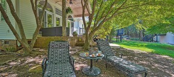 2 Mi to Clemson: Central Villa w/ Deck, Near Lakes