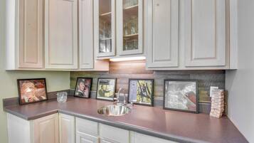 Villa (3 Bedrooms) | Interior