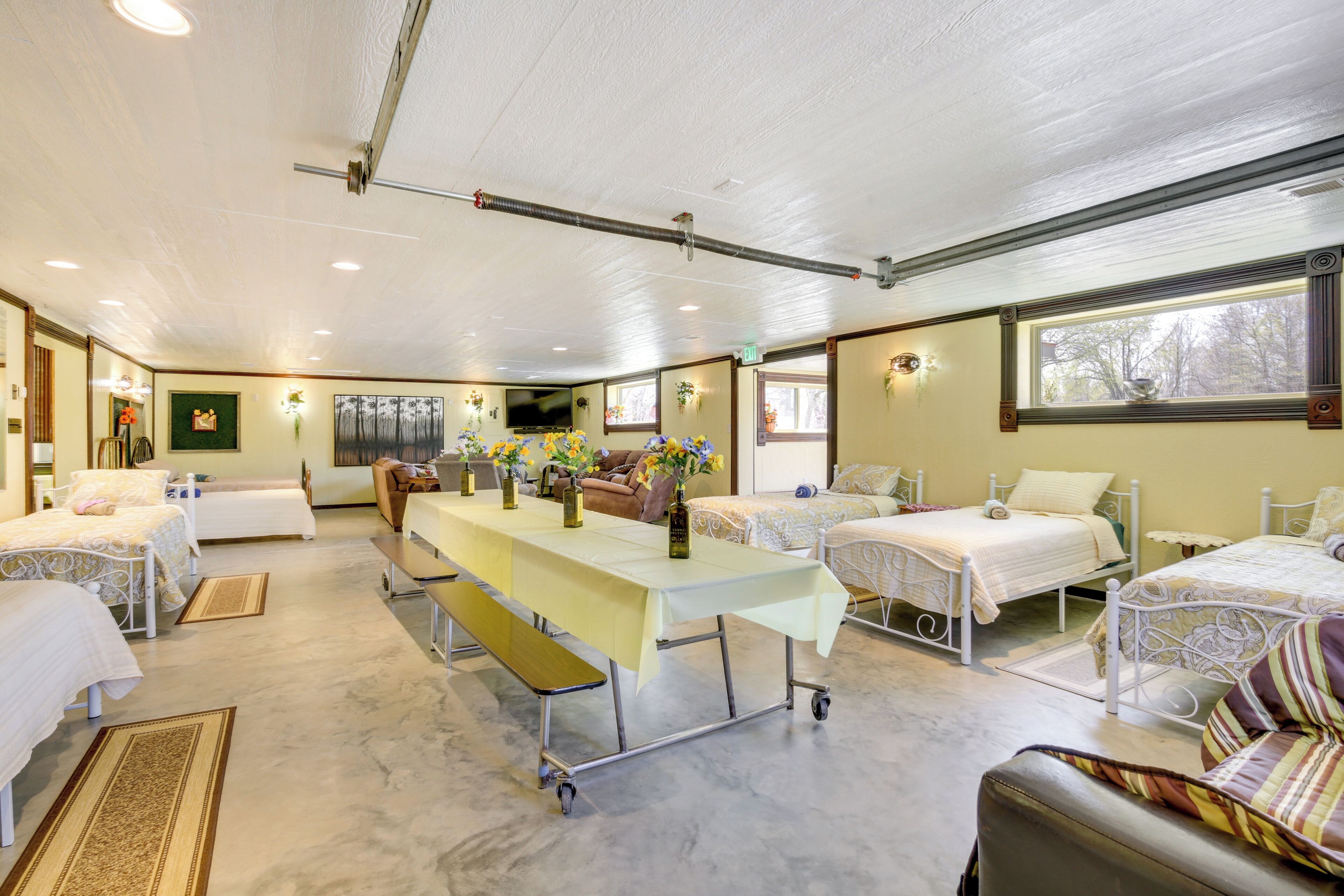 Cameron Nature Retreat: Hike, Bike & More!