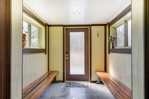 Apartment (0 Bedroom) | Interior