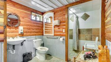 Apartment (0 Bedroom) | Interior