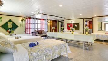 Apartment (0 Bedroom) | Interior