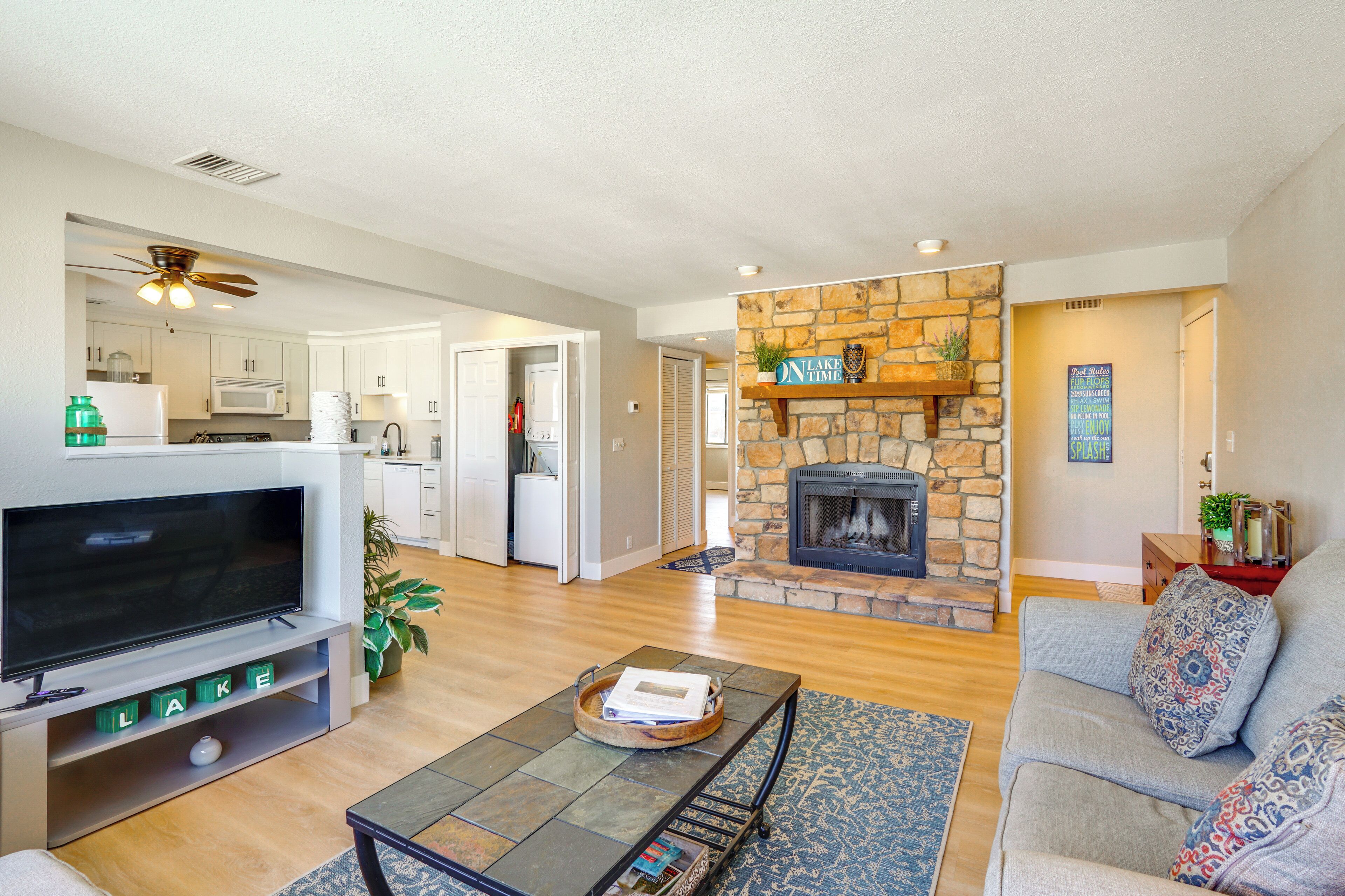 Apartment (2 Bedrooms) | Front of property