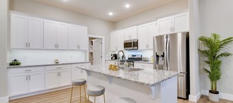 Charming Ozark Abode w/ Yard & Pool Access