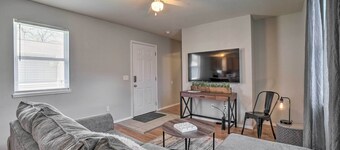 Charming One-level Home w/ Deck, Walk to Dtwn