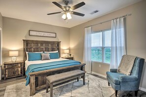 Apartment (4 Bedrooms) | Interior - 4 Mi to Silver Dollar City: Chic Branson Retreat! (Branson)