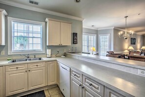 アパートメント (3 Bedrooms) | 専用キッチン | 電子レンジ、オーブン、コンロ、食器洗い機