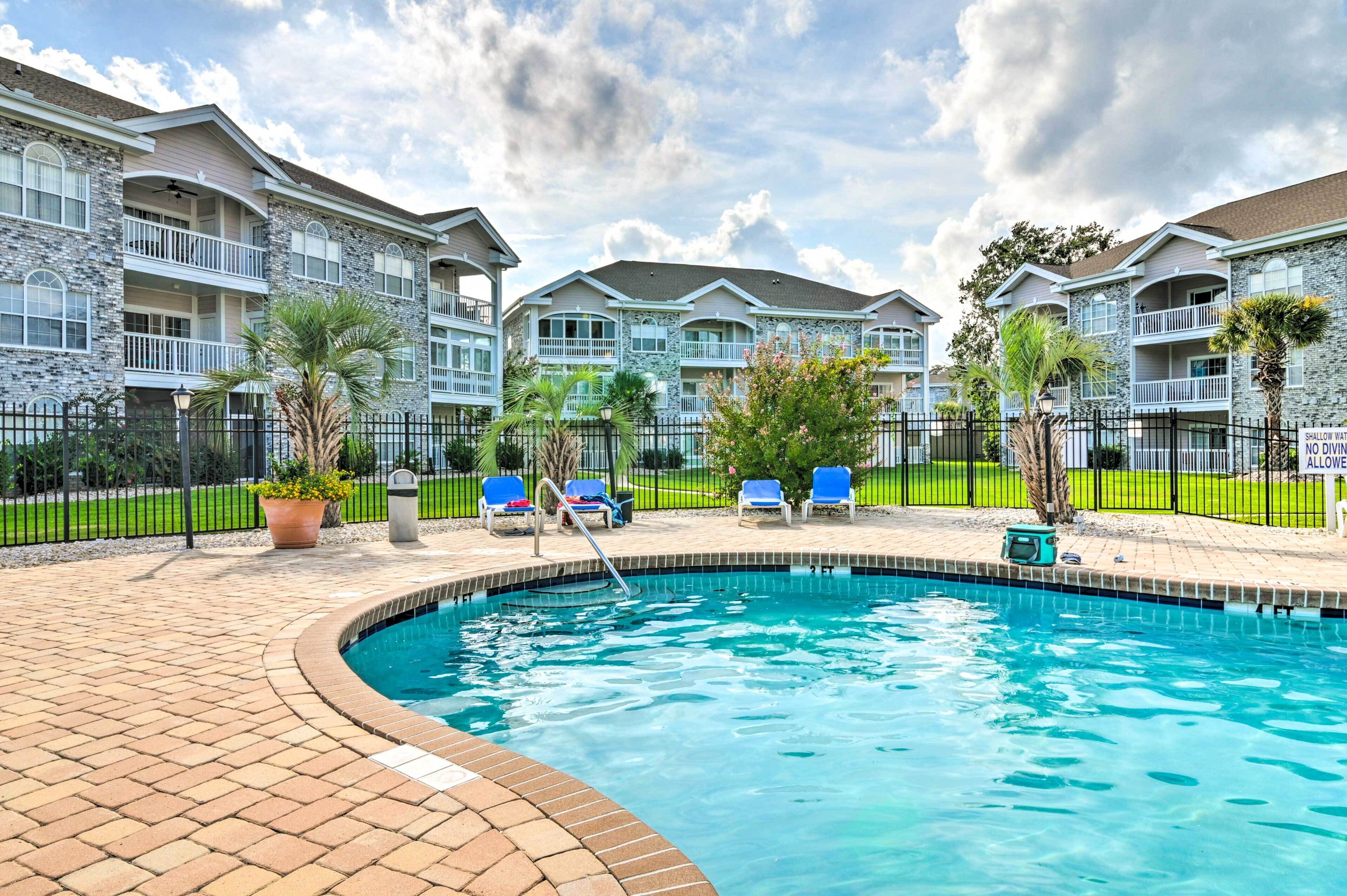Colorful Myrtle Beach Golf Club Condo w/ Pool