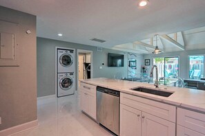 Villa (2 Bedrooms) | Interior - Coastal Resort Beach Villa < 1 Mi to Shore! (Hilton Head Island)