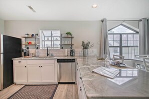 Apartment (2 Bedrooms) | Interior - Branson Escape: 6 Mi to Silver Dollar City! (Branson)