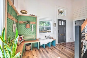 House (3 Bedrooms) | Interior - Colorful Golden Getaway w/ Panoramic Views! (Golden)