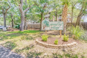 Apartment (2 Bedrooms) | Interior - Walk to Myrtle Beach: Condo w/ Resort Perks (Myrtle Beach)