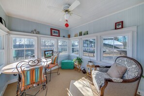 House (3 Bedrooms) | Front of property - Cozy Augusta Home w/ Porch: Walk to Katy Trail! (Augusta)