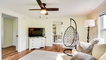 House (1 Bedroom) | Interior