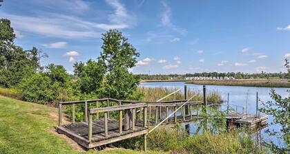 Cozy Hanahan Condo w/ Cooper River Access!