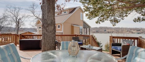 Apartment (0 Bedroom) | Interior