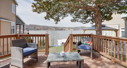 Cozy Camdenton Cottage w/ Deck + Boat Dock Access!