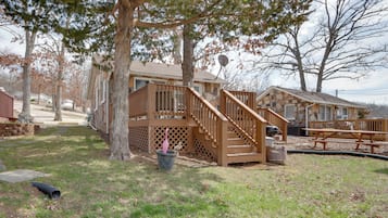 Apartment (0 Bedroom) | Interior