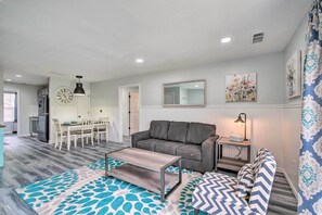 Apartment (3 Bedrooms) | Interior - Cozy Branson Condo w/ Scenic Mountain Views (Branson)