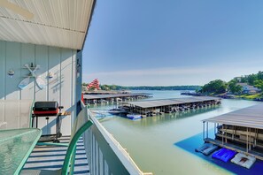 Apartment (1 Bedroom) | Interior - Pool + Boat Slip Available: Osage Beach Condo! (Osage Beach)