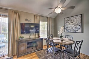 Apartment (2 Bedrooms) | Interior - Branson Resort Condo w/ Lake Taneycomo Access! (Branson)