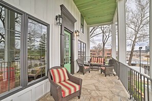 House (4 Bedrooms) | Interior - Walk to Branson Landing! Dtwn Home w/ Pool Access (Branson)