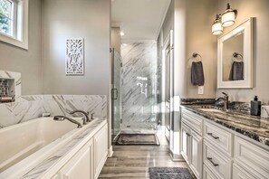 Interior - Elegant Lakefront Gem w/ Dock + Sunset Views! (Cross Hill)