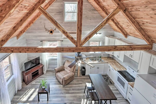 House (2 Bedrooms) | Interior - El Dorado Springs Cabin: Near Trails & Parks! (El Dorado Springs)