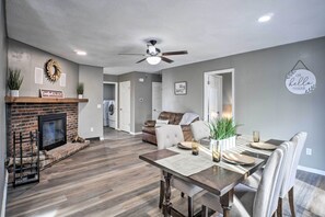 House (3 Bedrooms) | Interior