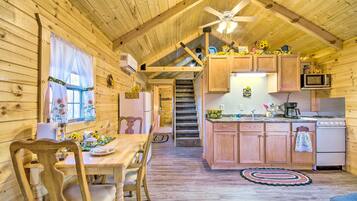 House (1 Bedroom) | Interior