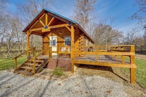 House (1 Bedroom) | Interior - Florence Cabin w/ On-site Creek! (Florence)