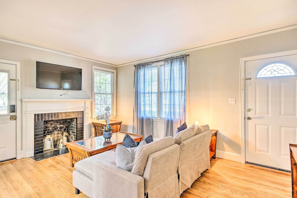 Family-friendly Columbia Home, 5 Mi to Usc!
