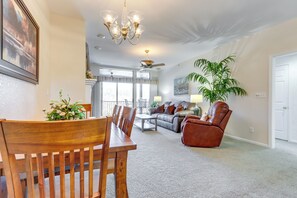 Interior - Private Boat Slip: Family-friendly Lazy Days Condo (Osage Beach)