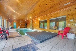 House (4 Bedrooms) | Interior - Pool, Games & Basketball Court! Branson Getaway (Branson)