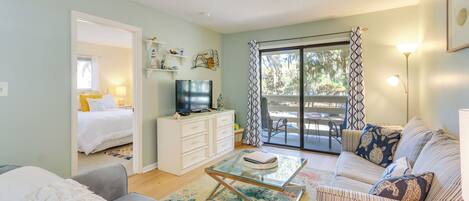 Villa (2 Bedrooms) | 2 bedrooms, iron/ironing board, free cribs/infant beds, bed sheets