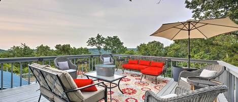 House (Multiple Bedrooms) | Front of property