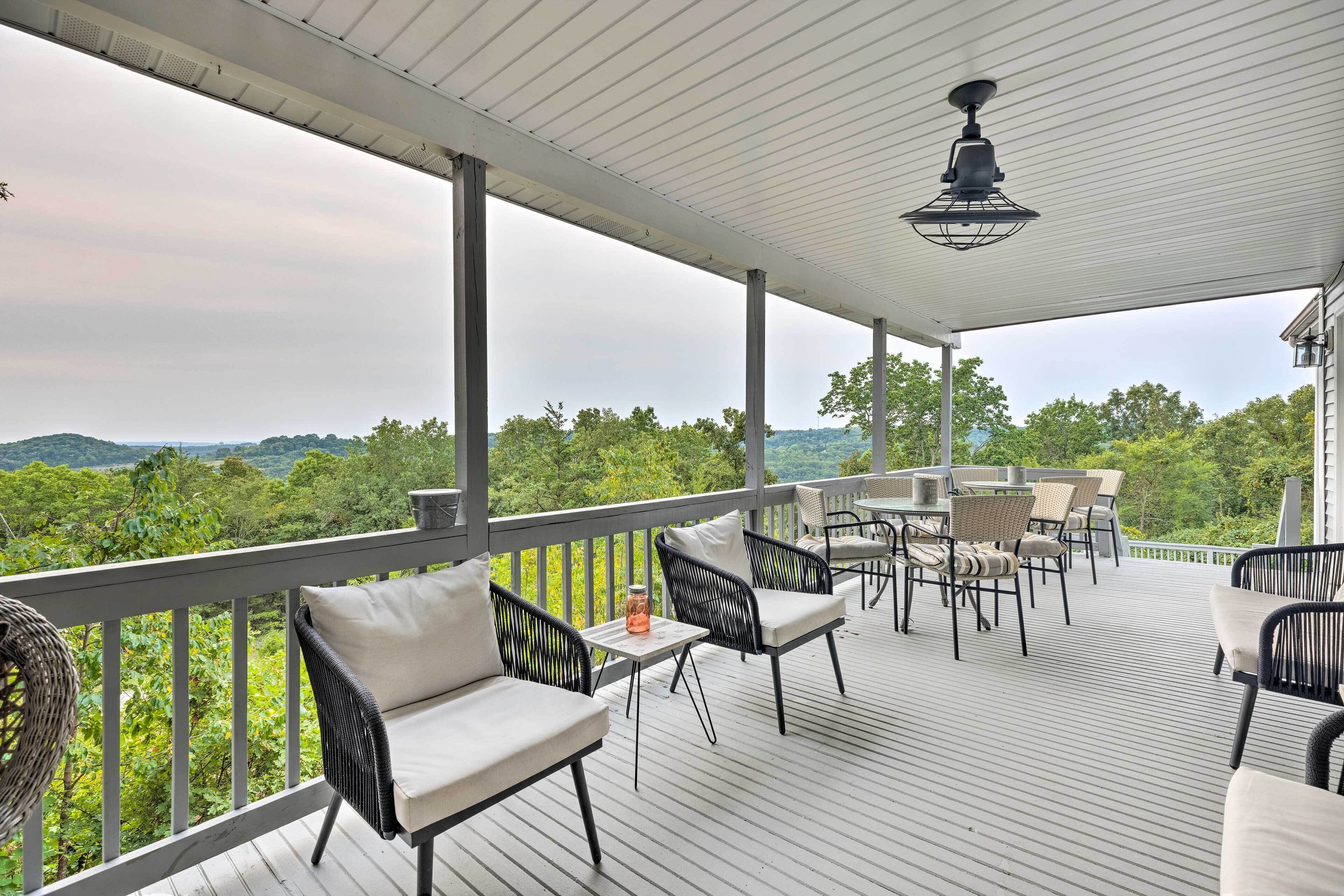 Rumah (5 Bedrooms) | Interior