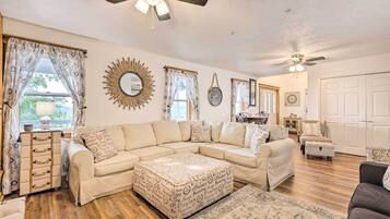 House (Multiple Bedrooms) | Interior