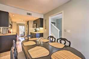 Interior - Half-mi to Coligny Beach: Hilton Head Resort Condo (Hilton Head Island)