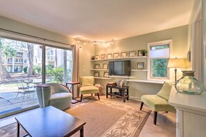 Interior - Half-mi to Coligny Beach: Hilton Head Resort Condo (Hilton Head Island)