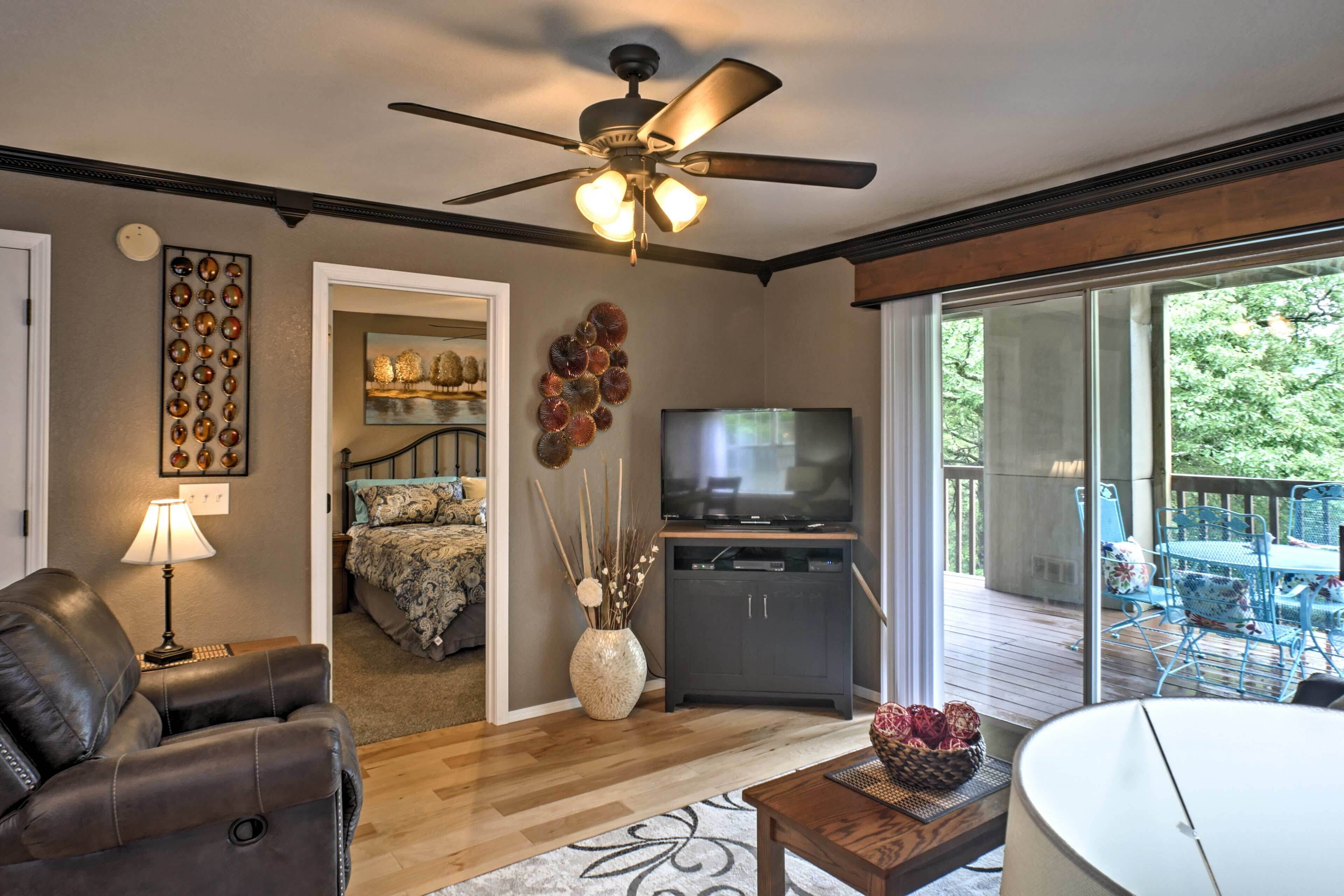 Indian Point Getaway Near Silver Dollar City!