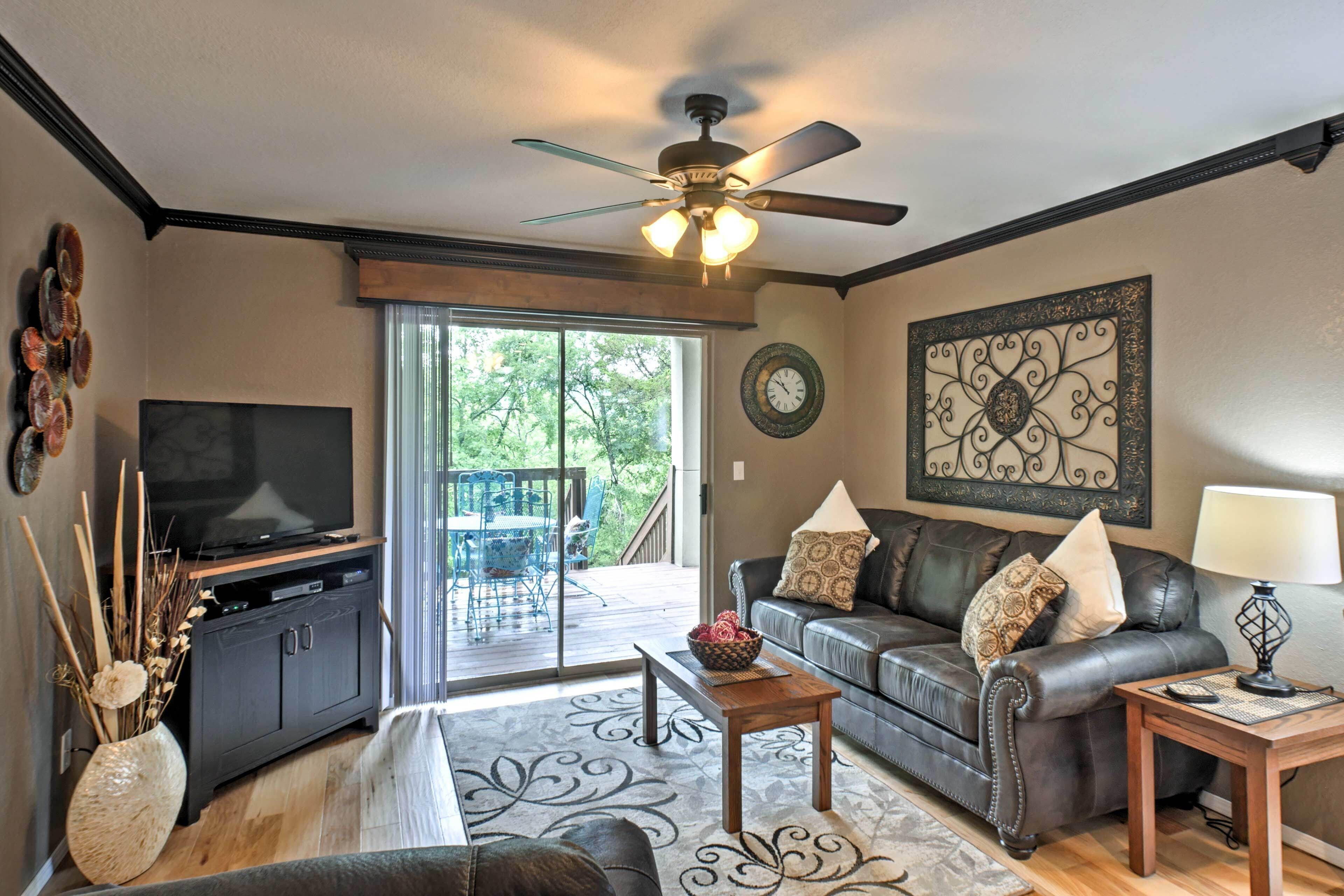 Indian Point Getaway Near Silver Dollar City!