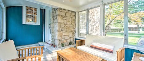 House (2 Bedrooms) | Front of property