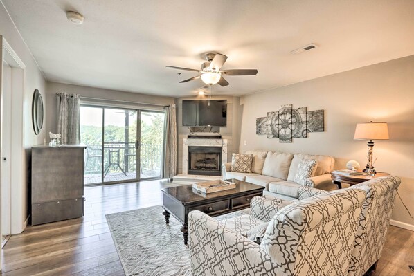 Apartment (2 Bedrooms) | Front of property