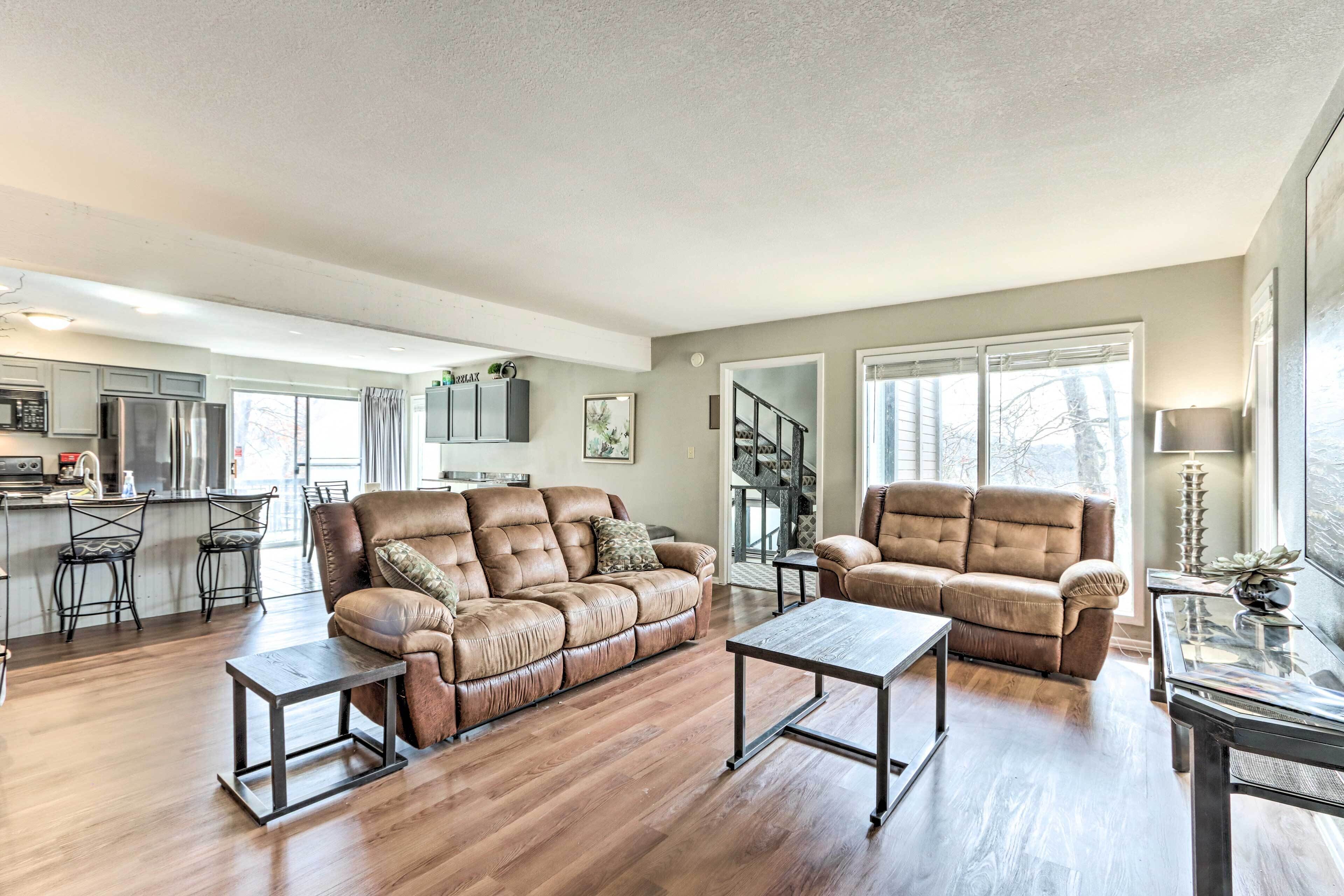 Lake of the Ozarks Abode Near Margaritaville