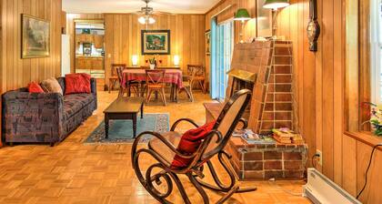 Mountain Rest Cottage w/ Gas Fireplace!